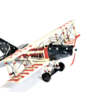 Vintage Biplane Aircraft Décor